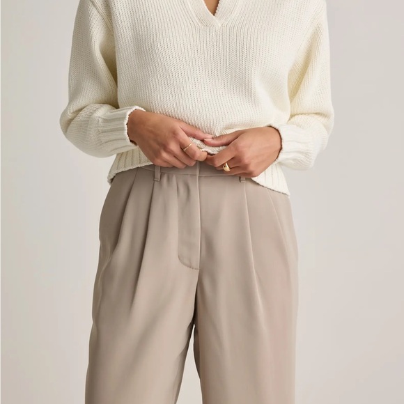 QUINCE women’s Stretch Crepe Pleated Wide Leg Pants - Picture 5 of 16